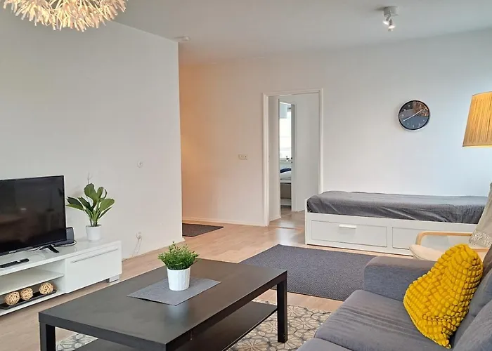 Appartement Kotimaailma - Parvekkeellinen Keskustakolmio - Rongankatu